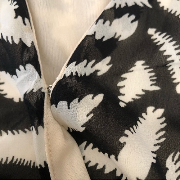 Japna Leopard Print Cropped Top - Picture 5 of 11